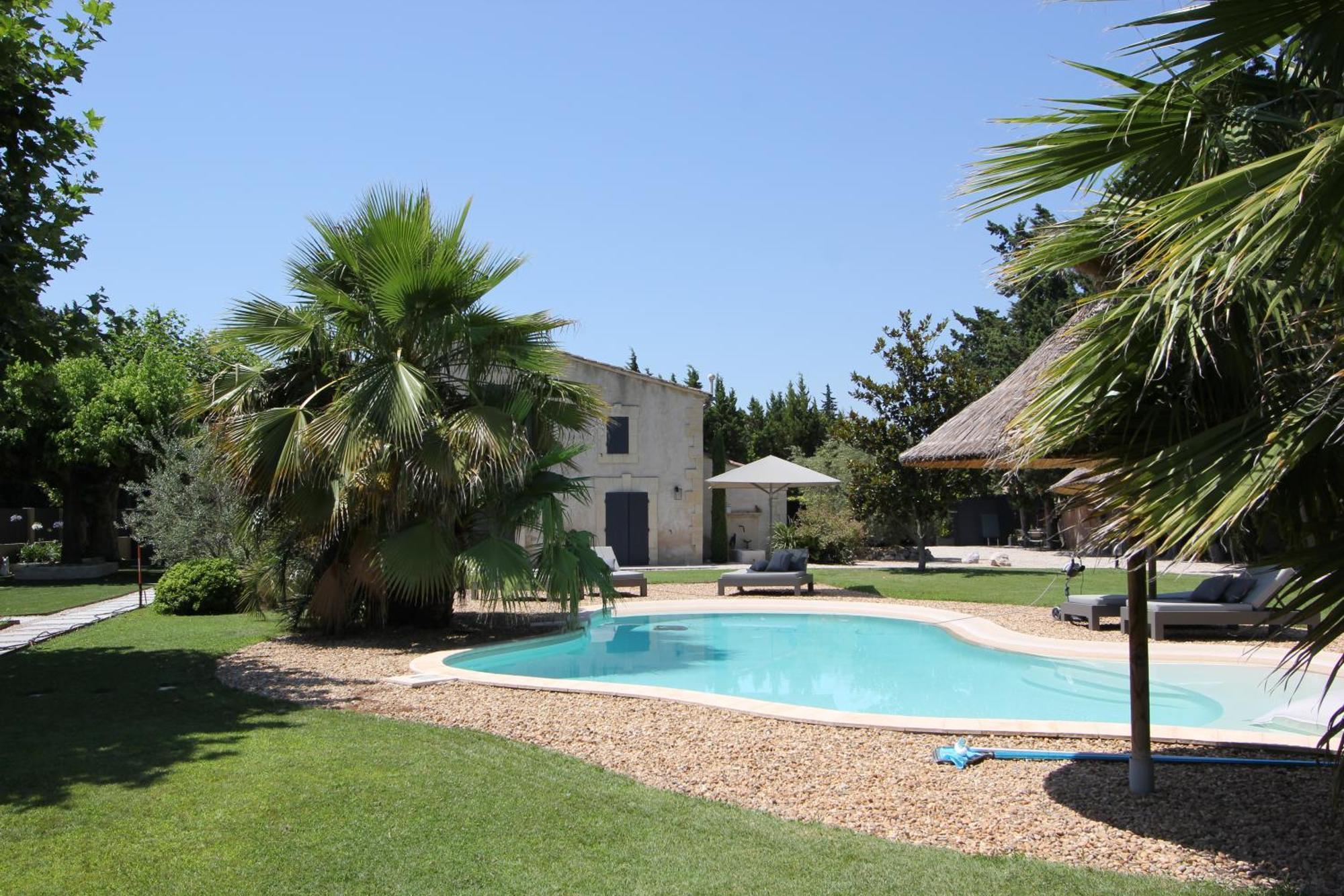 Bed and Breakfast Mas Paloma Rognonas Exterior foto